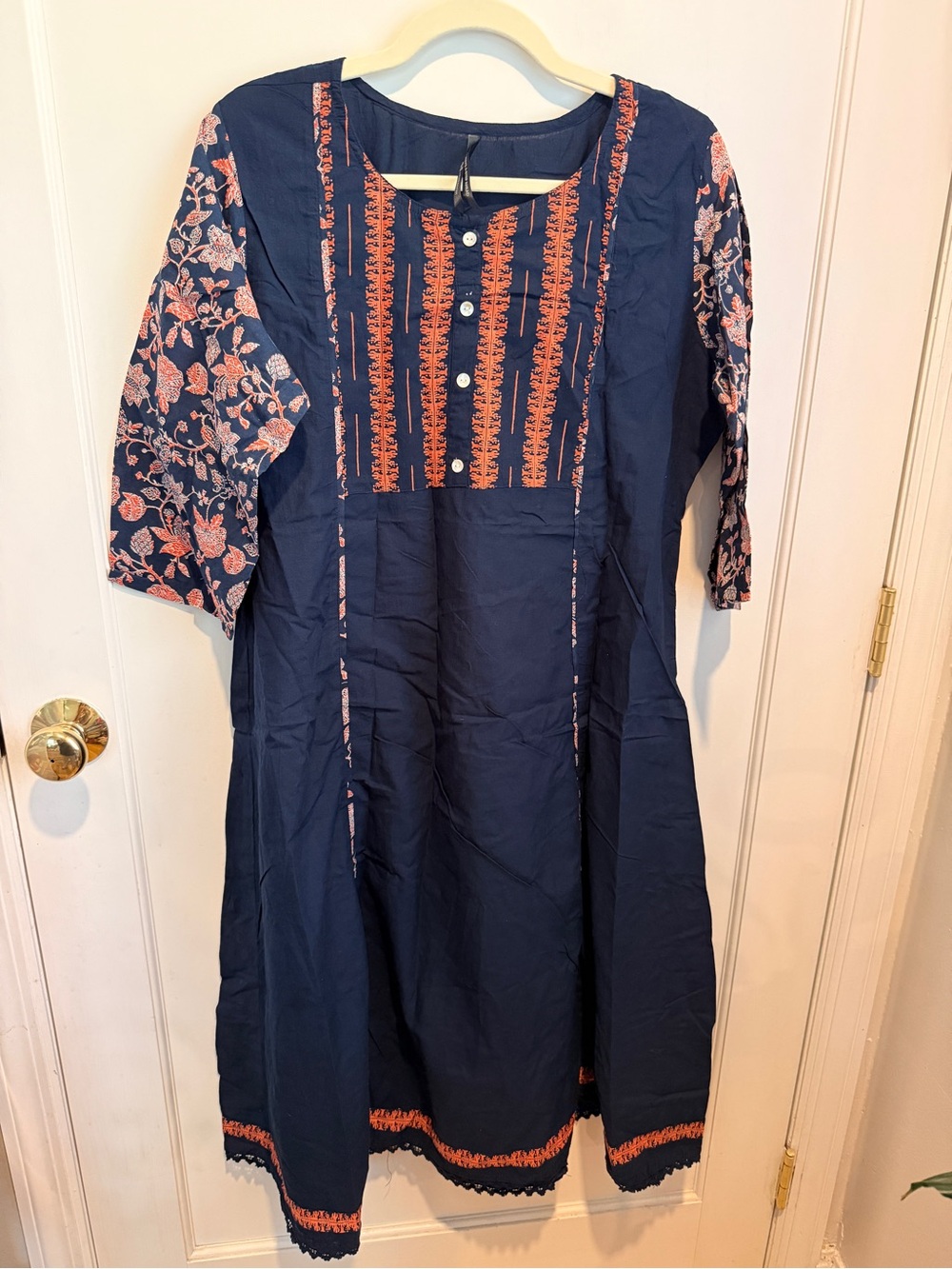 Navy Blue Women’s Kurta with Coral Embroidery